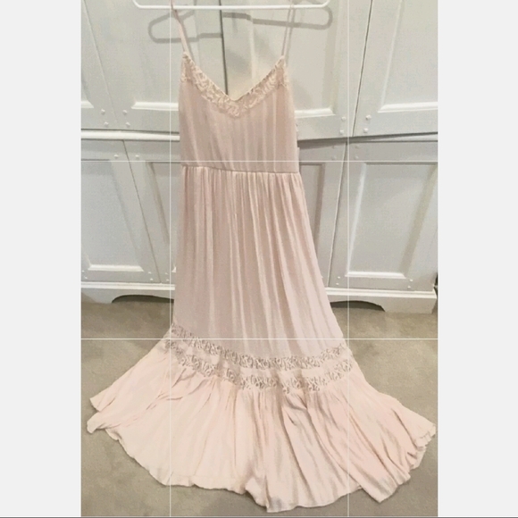 Forever 21 Dresses & Skirts - NWT Forever 21 Maxi Blush Pink Maxi Dress